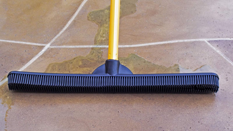 FURemover PRO Pet Hair Rubber Broom with Squeegee, 58â€ Telescopic Handle for Carpet, Tile and Hardwood - Image 5
